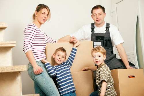 Customer arranging a storage booking with Maryland Storage